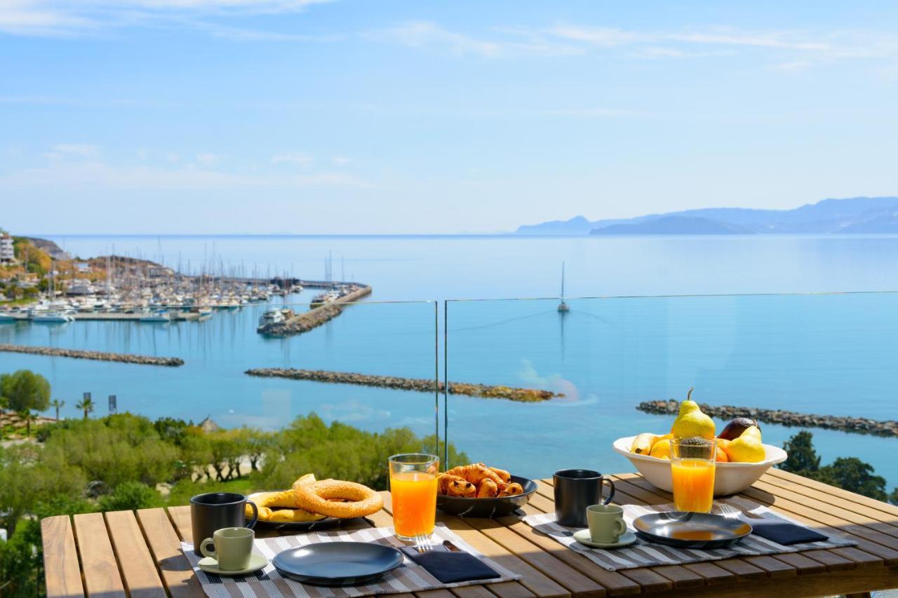 Angelique Luxury Apartment Agios Nikolaos  Bagian luar foto
