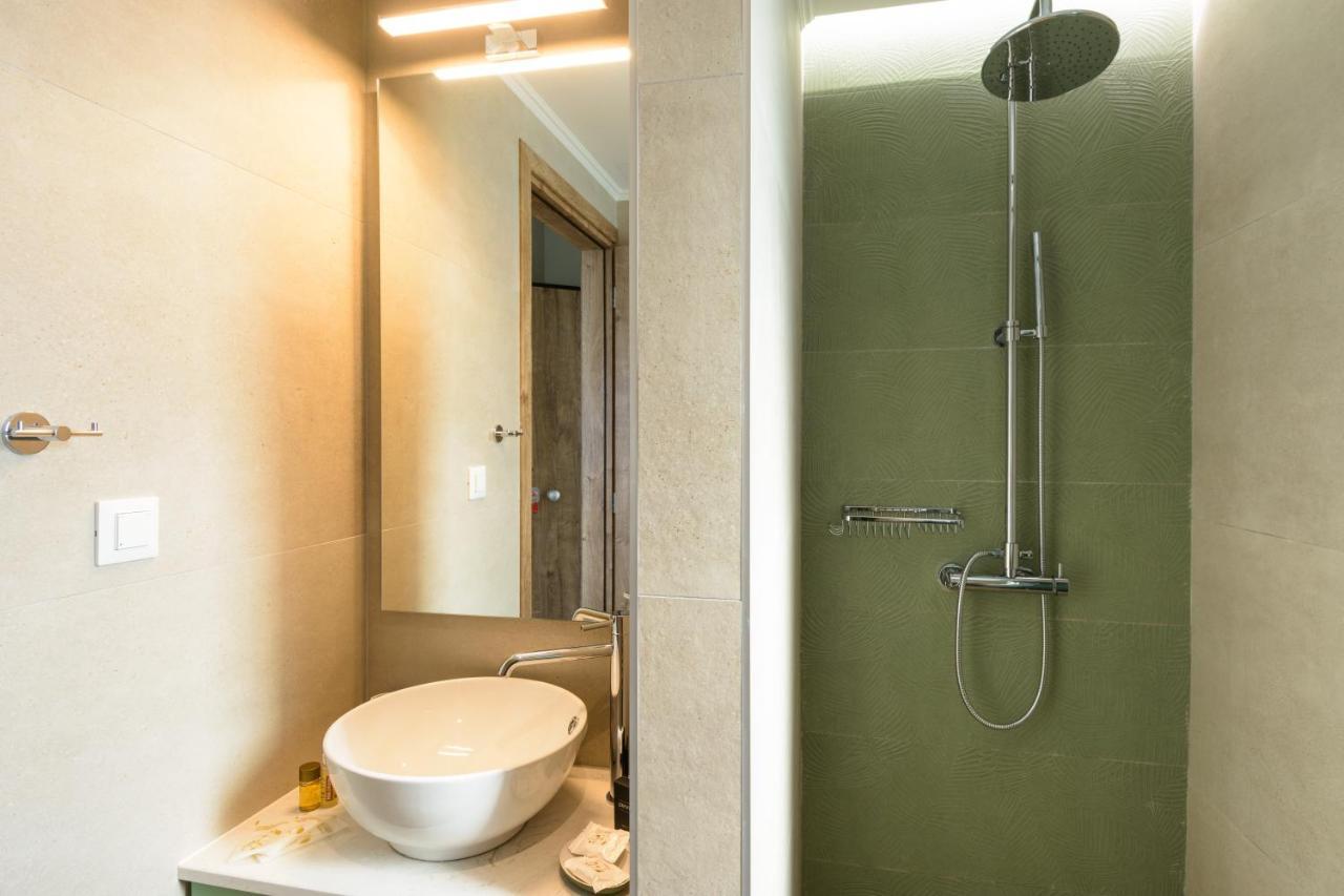Angelique Luxury Apartment Agios Nikolaos  Bagian luar foto