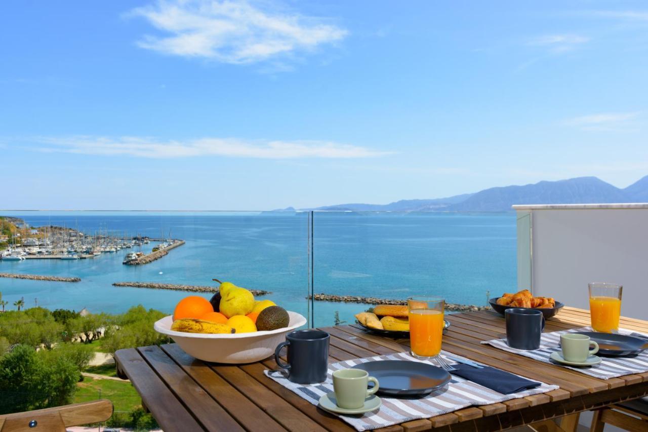 Angelique Luxury Apartment Agios Nikolaos  Bagian luar foto